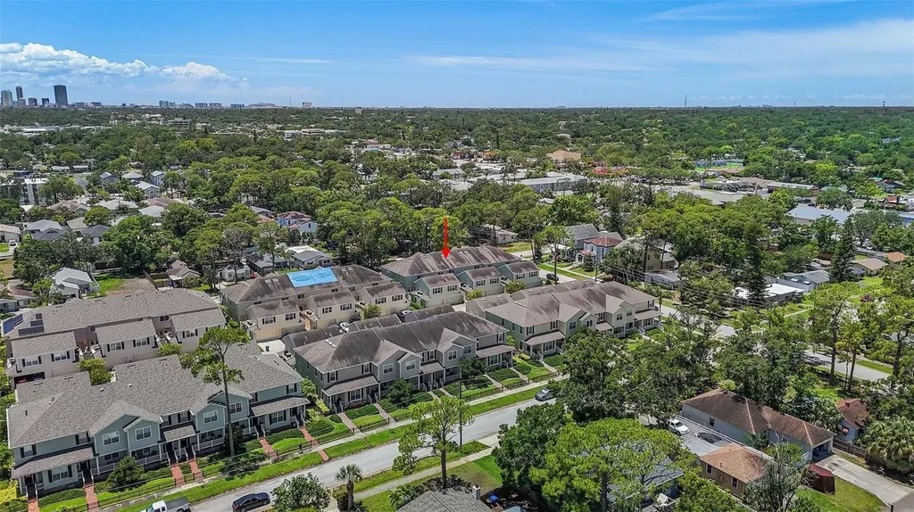 225 49th Avenue N St Petersburg FL 33703