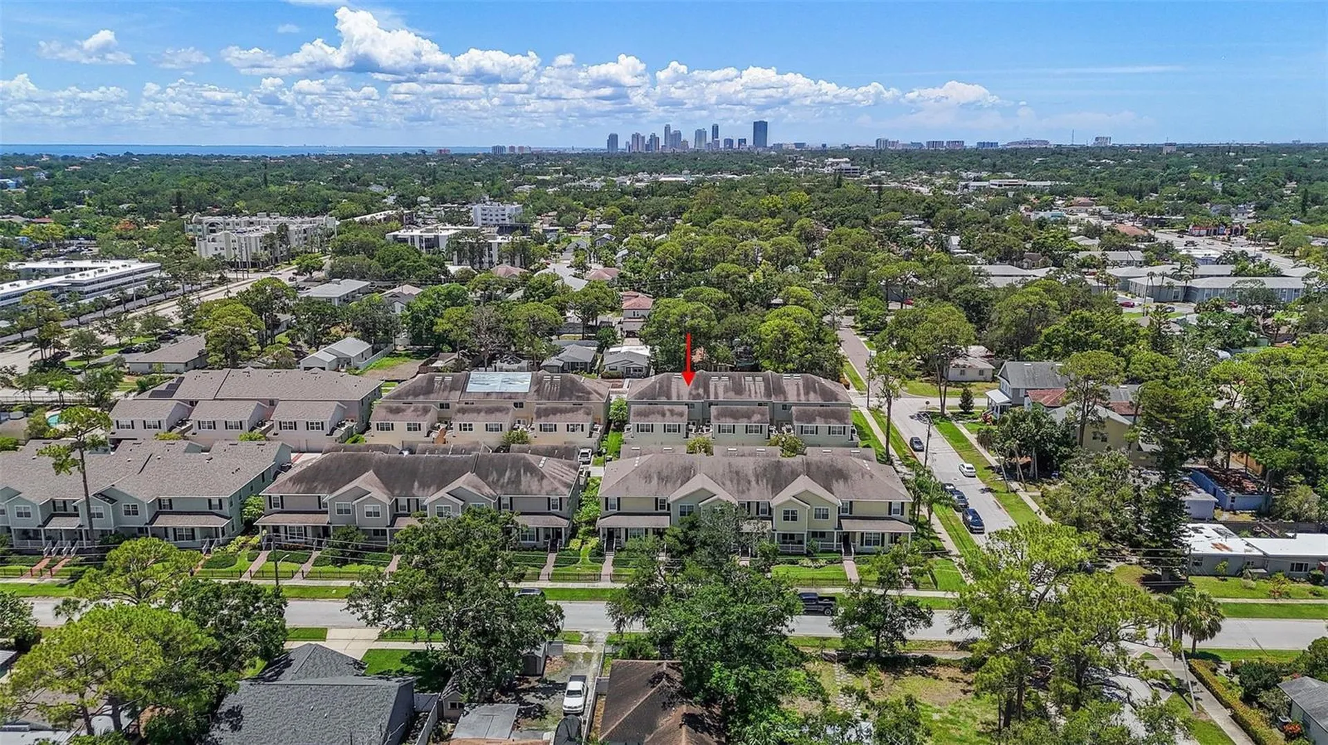 225 49th Avenue N St Petersburg FL 33703