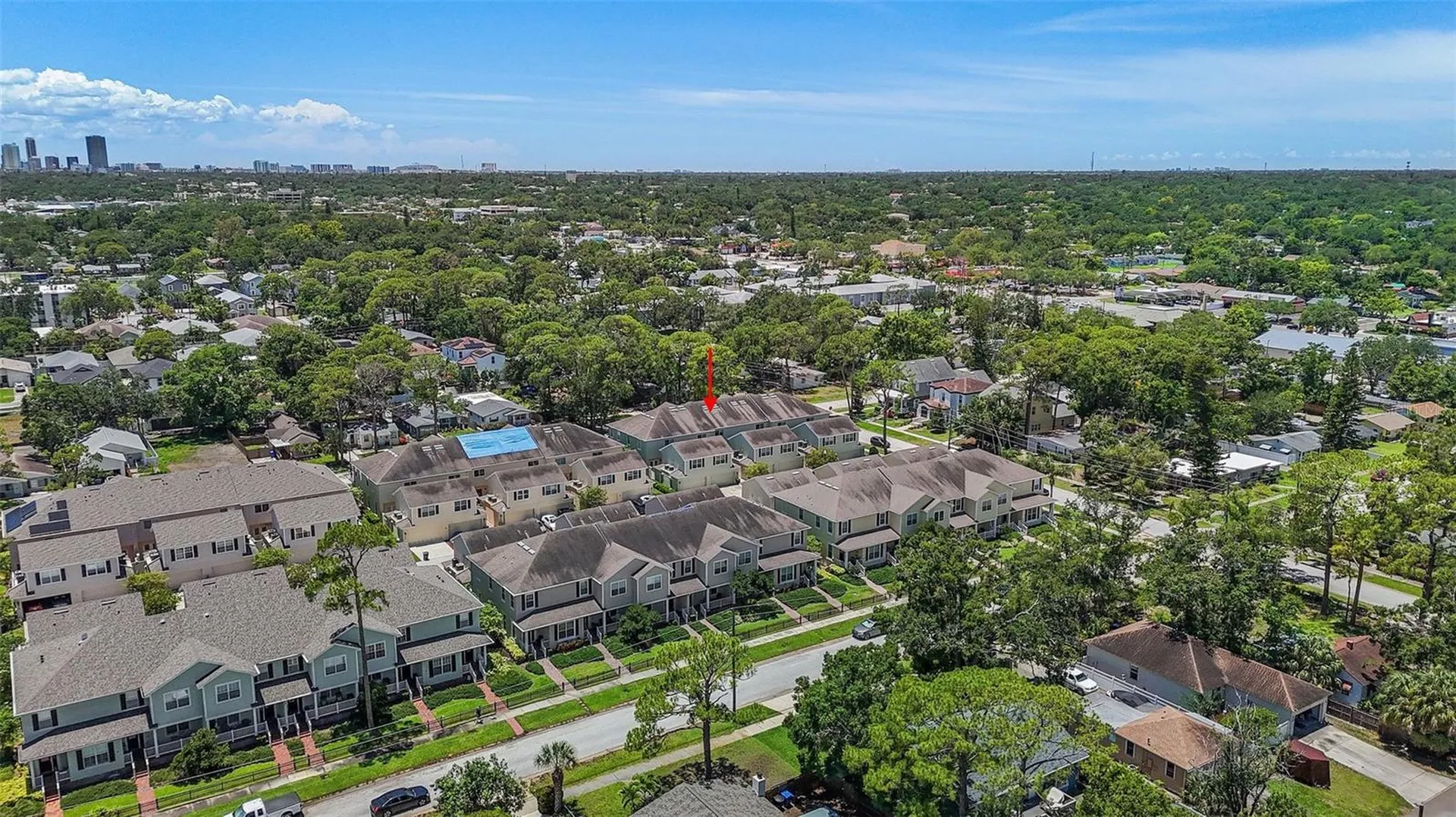 225 49th Avenue N St Petersburg FL 33703