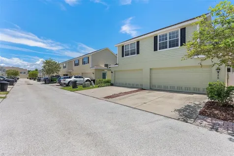 225 49th Avenue N St Petersburg FL 33703