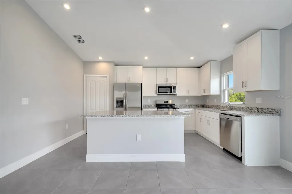 549 Viceroy Court Kissimmee FL 34758