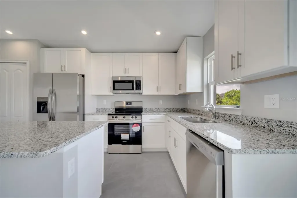 549 Viceroy Court Kissimmee FL 34758