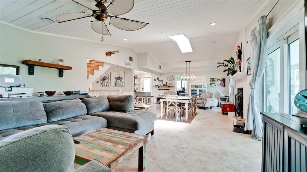 9403 9th Avenue NW Bradenton FL 34209