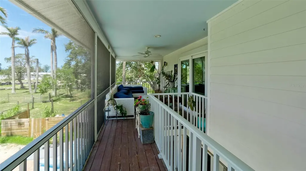 9403 9th Avenue NW Bradenton FL 34209