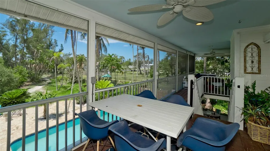 9403 9th Avenue NW Bradenton FL 34209