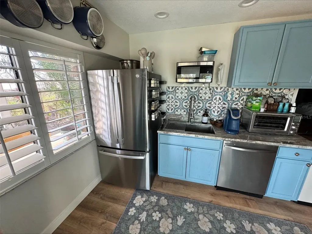 9403 9th Avenue NW Bradenton FL 34209
