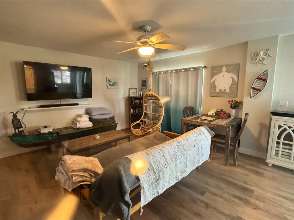 9403 9th Avenue NW Bradenton FL 34209