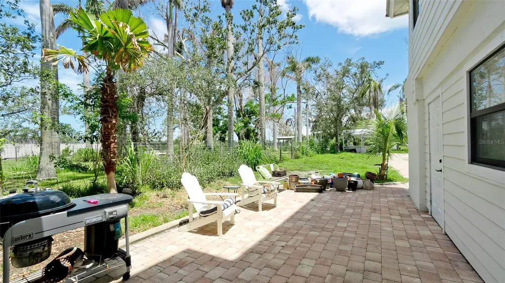9403 9th Avenue NW Bradenton FL 34209
