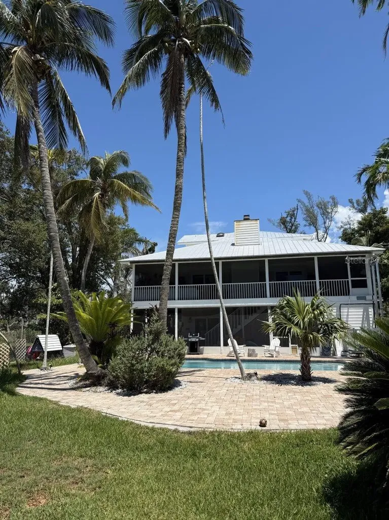 9403 9th Avenue NW Bradenton FL 34209