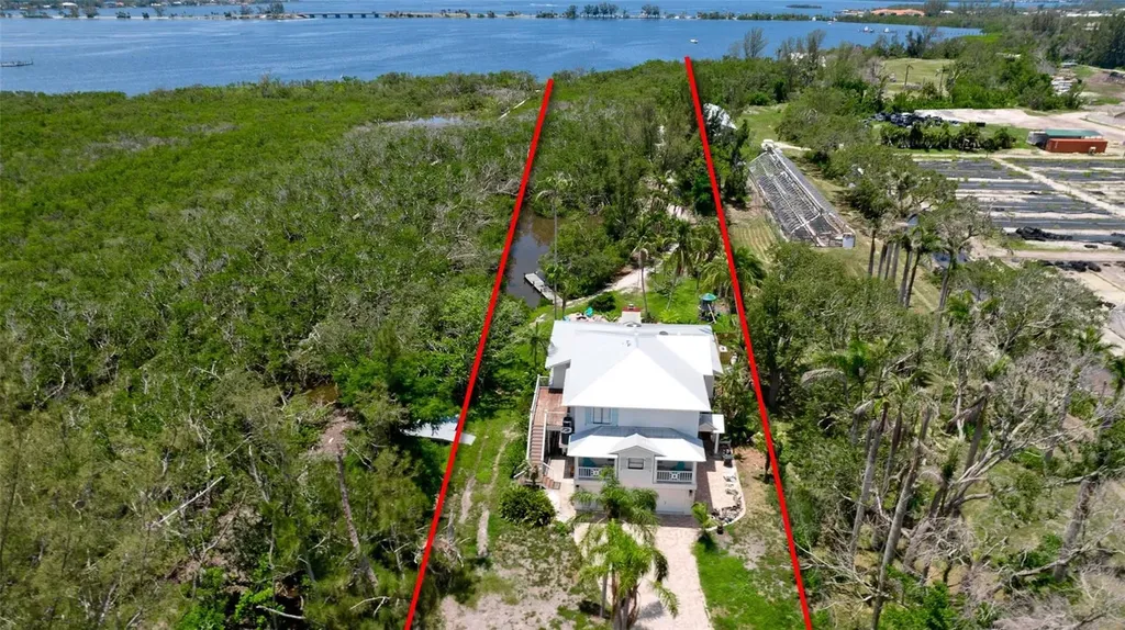9403 9th Avenue NW Bradenton FL 34209
