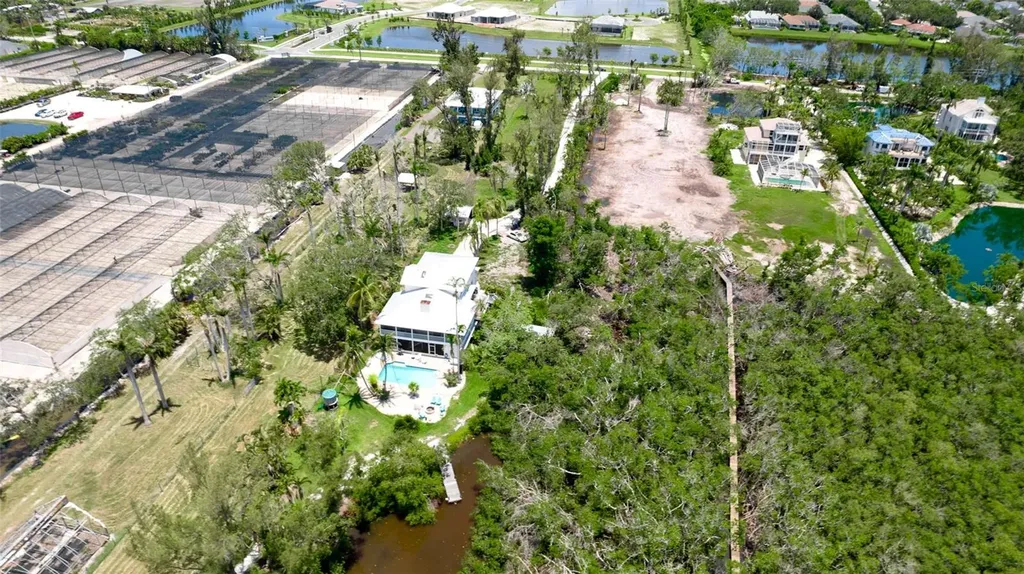 9403 9th Avenue NW Bradenton FL 34209