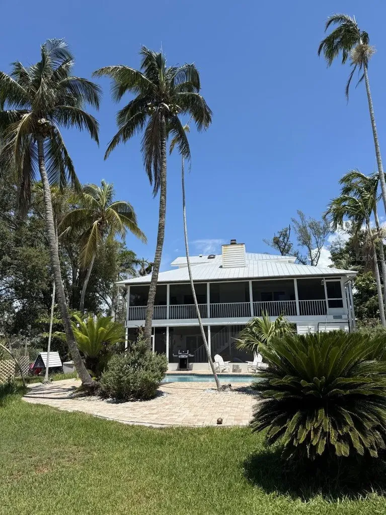 9403 9th Avenue NW Bradenton FL 34209