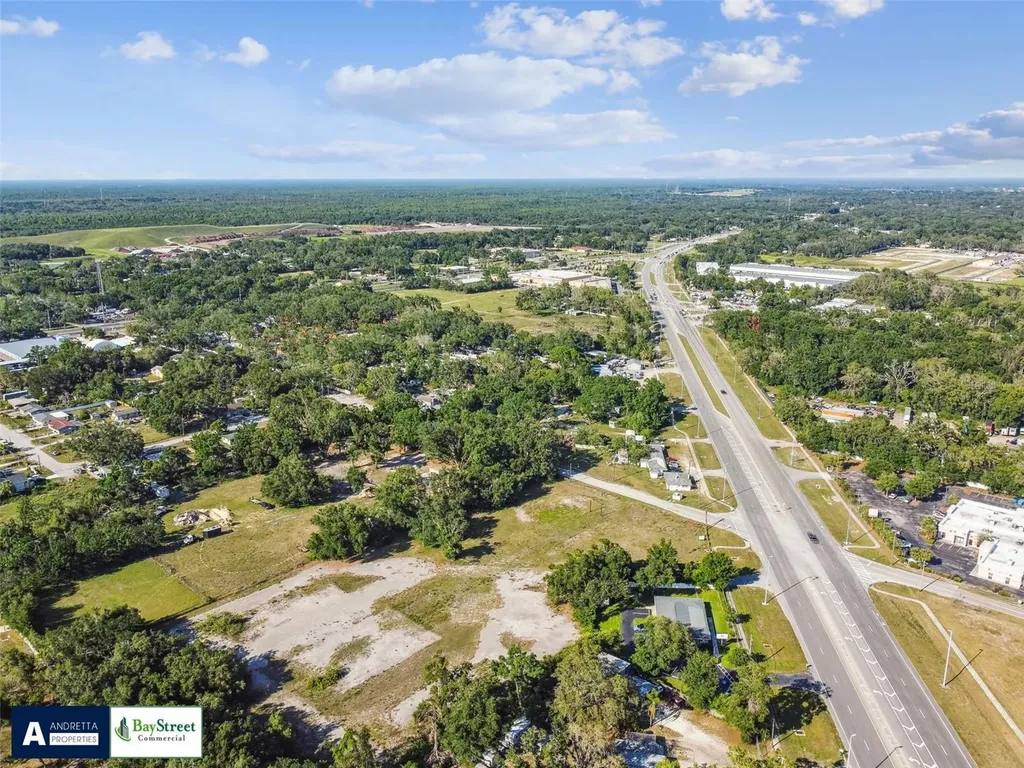 11102 N 301 Highway Thonotosassa FL 33592