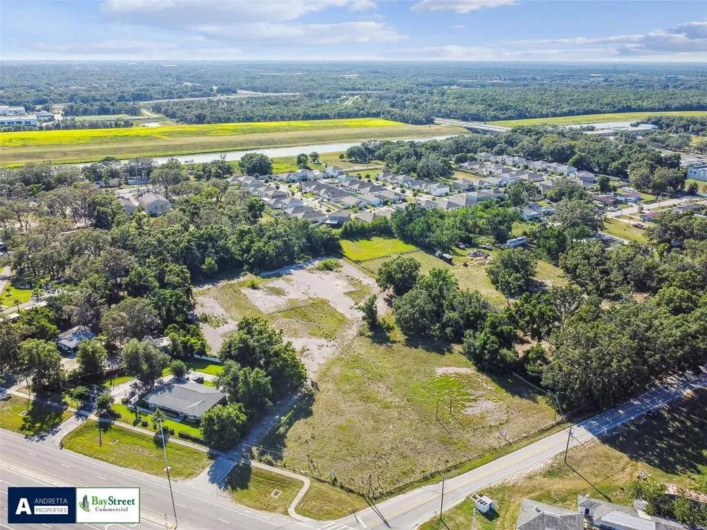 11102 N 301 Highway Thonotosassa FL 33592