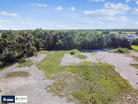 11102 N 301 Highway Thonotosassa FL 33592
