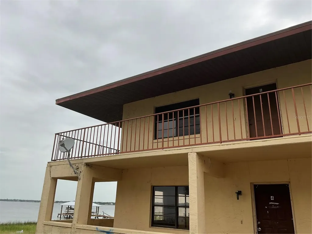 1025 Lakeview Drive Sebring FL 33870