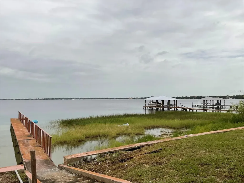 1025 Lakeview Drive Sebring FL 33870