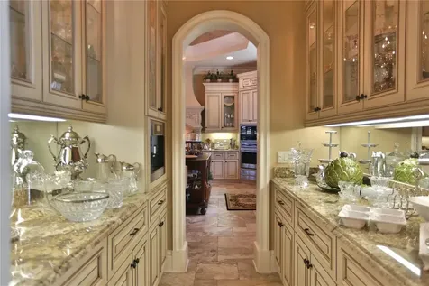 15305 NW Highway 320 Micanopy FL 32667