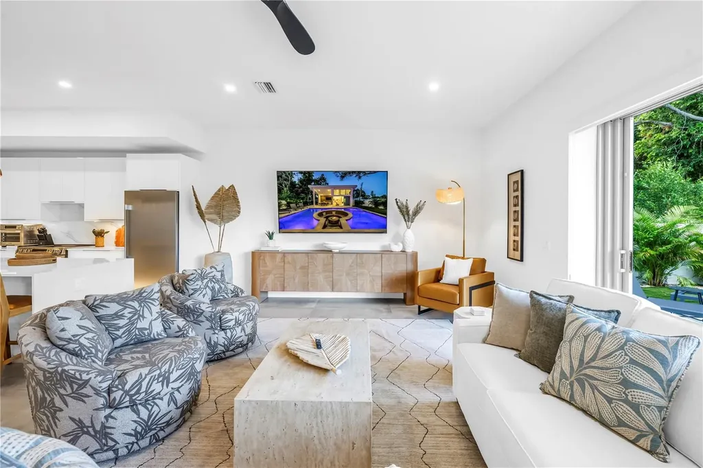 2065 Goldenrod Street Sarasota FL 34239