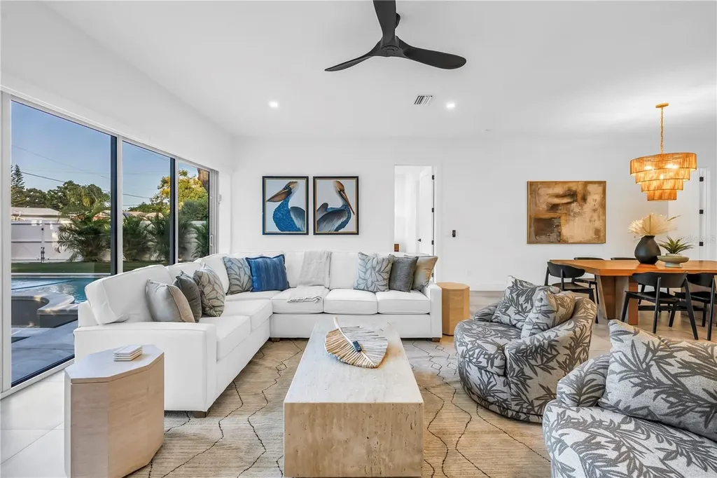 2065 Goldenrod Street Sarasota FL 34239