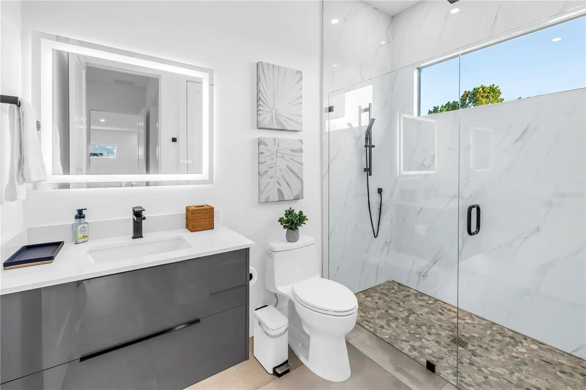 2065 Goldenrod Street Sarasota FL 34239