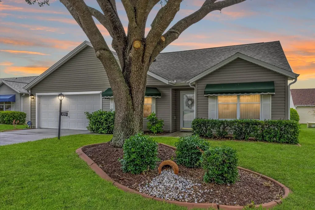 2705 La Posada Drive The Villages FL 32162
