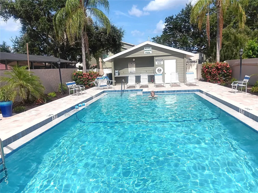 4154 Center Pointe Circle Sarasota FL 34233