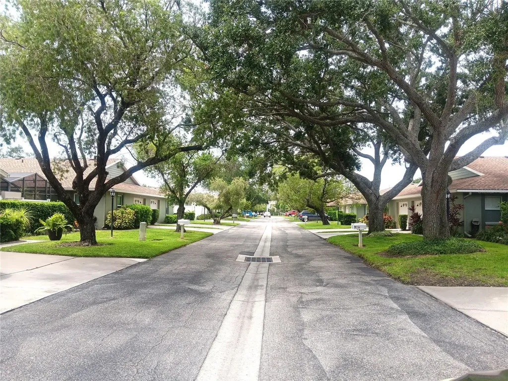 4154 Center Pointe Circle Sarasota FL 34233