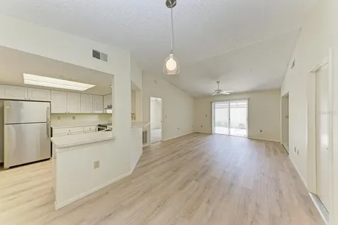 4154 Center Pointe Circle Sarasota FL 34233