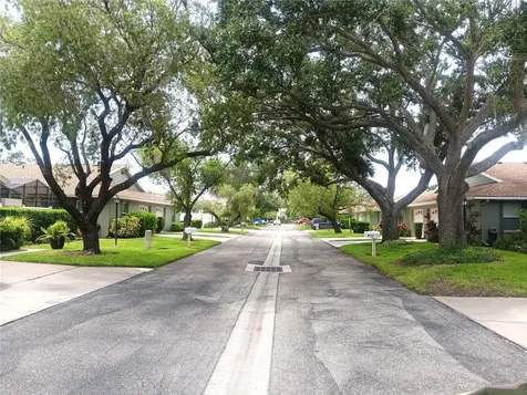 4154 Center Pointe Circle Sarasota FL 34233
