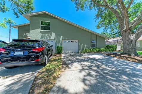 4154 Center Pointe Circle Sarasota FL 34233