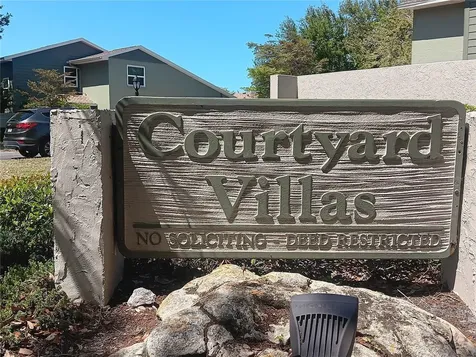 4154 Center Pointe Circle Sarasota FL 34233