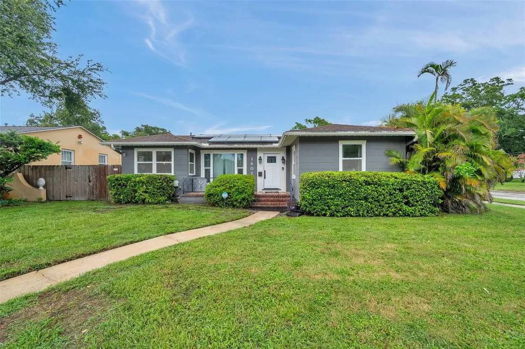 1601 14th Street N St Petersburg FL 33704