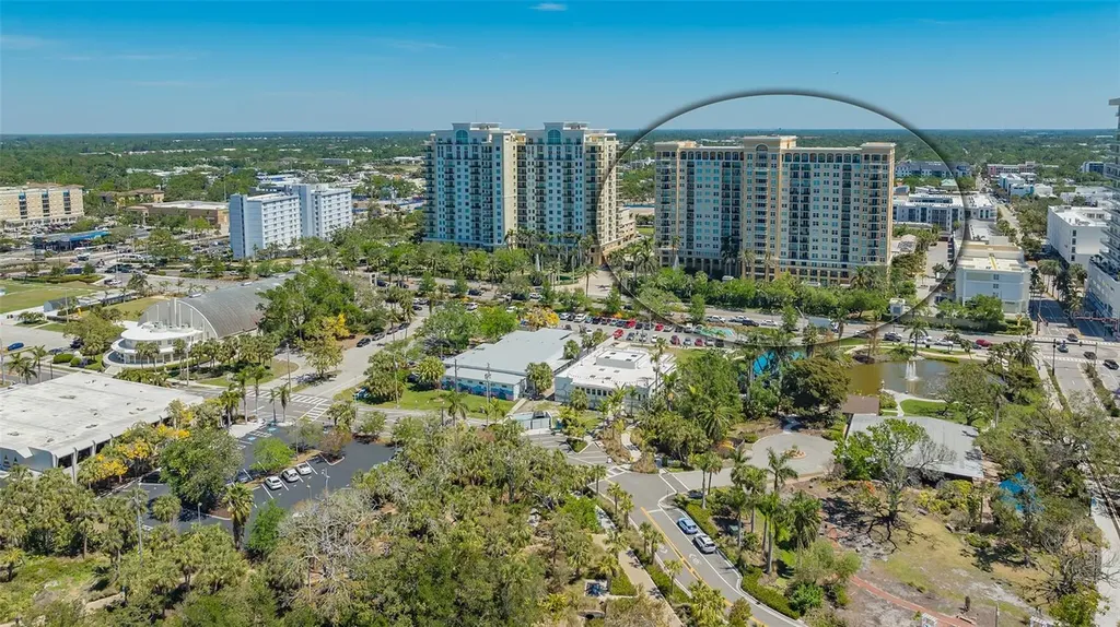750 N Tamiami Trail Sarasota FL 34236