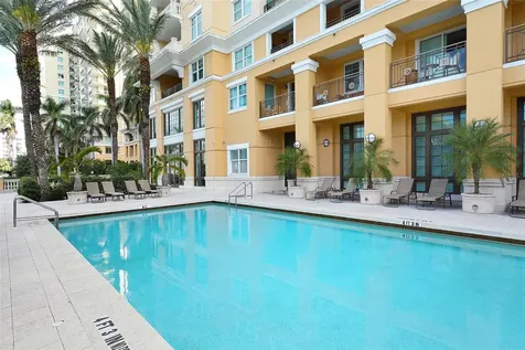 750 N Tamiami Trail Sarasota FL 34236