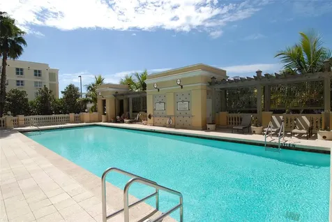 750 N Tamiami Trail Sarasota FL 34236