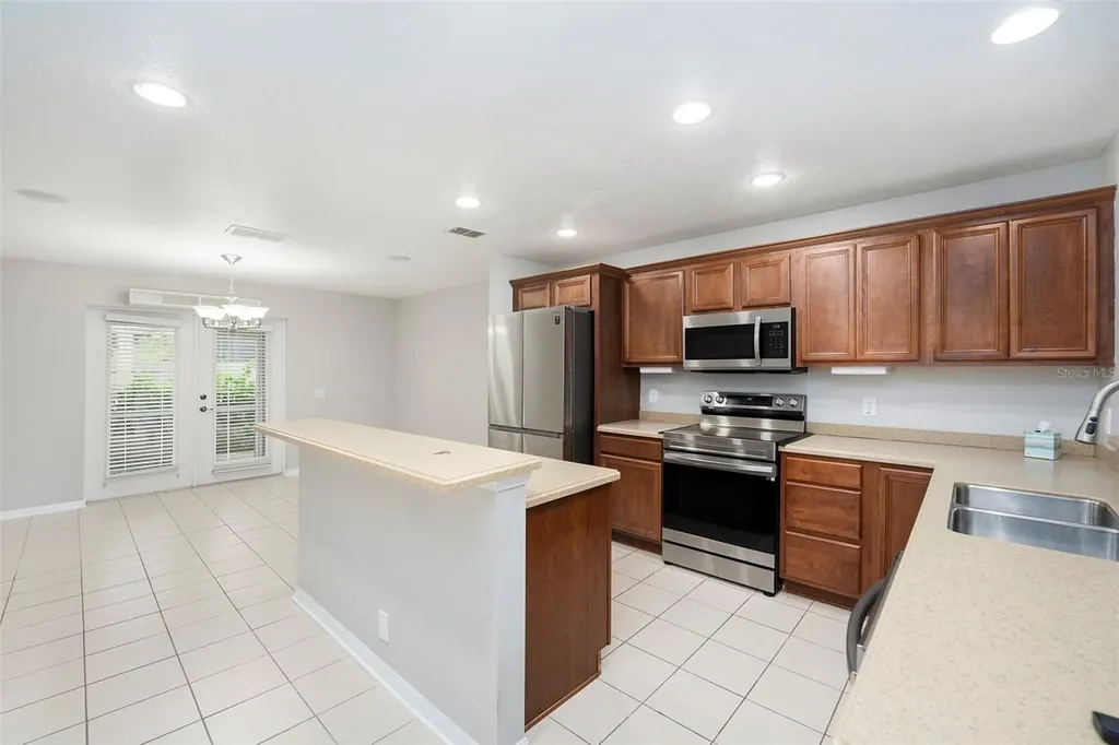 2570 Sea Wind Way Clearwater FL 33763