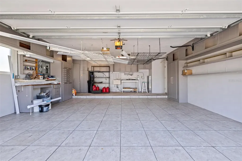 11055 7th Street E Treasure Island FL 33706