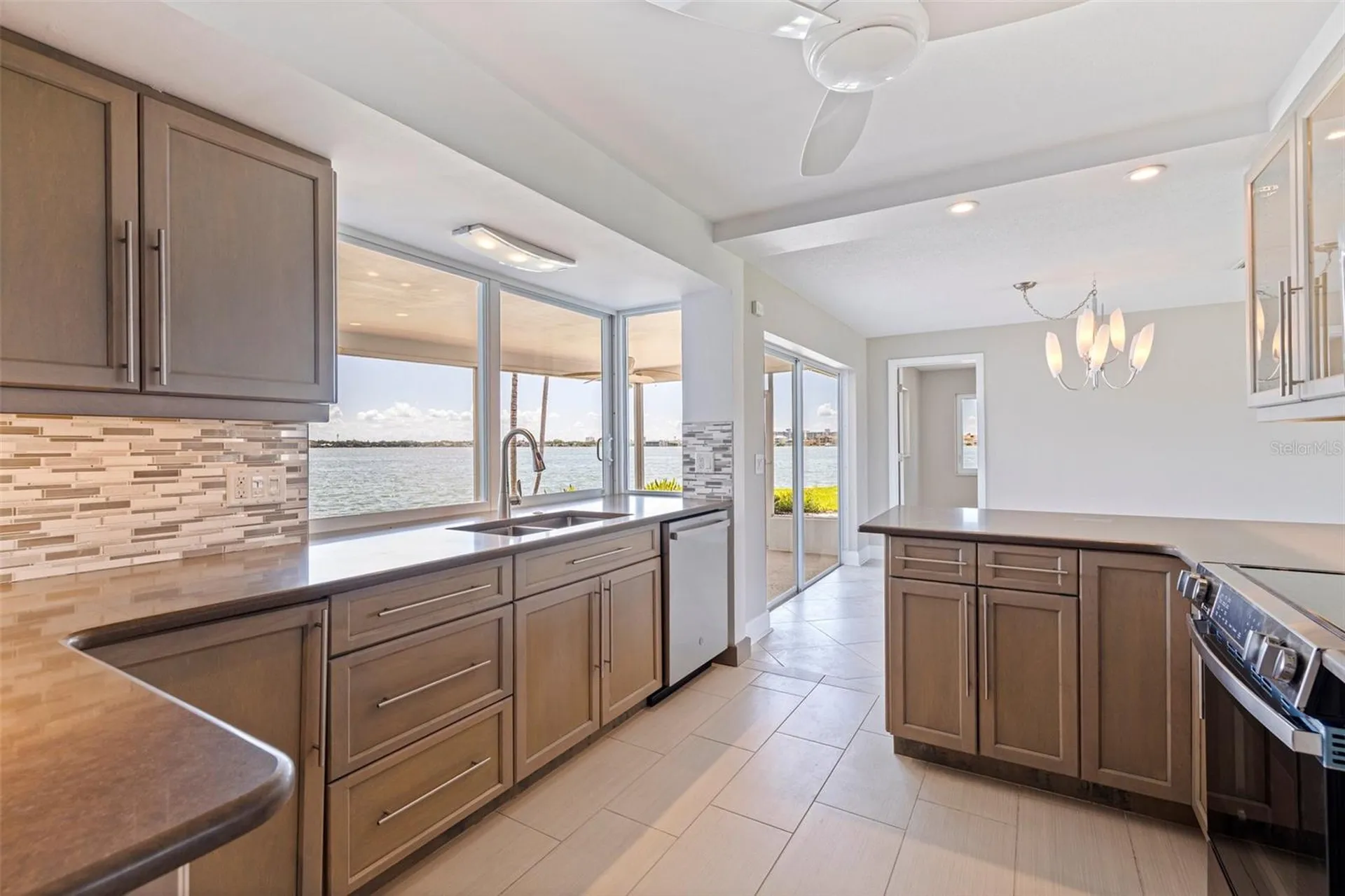 11055 7th Street E Treasure Island FL 33706