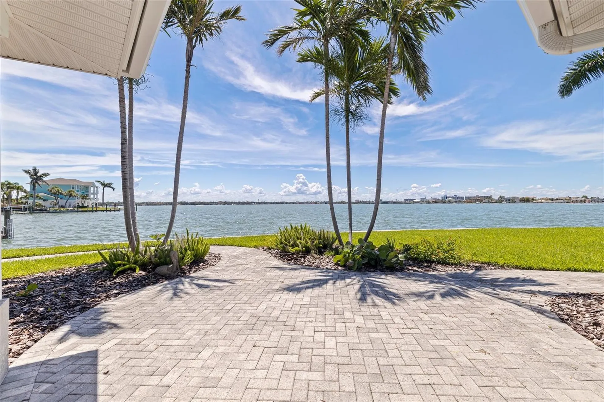 11055 7th Street E Treasure Island FL 33706