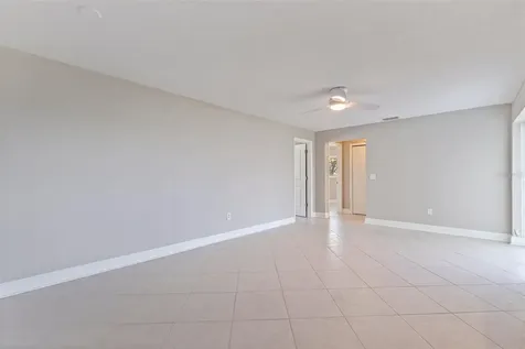 11055 7th Street E Treasure Island FL 33706