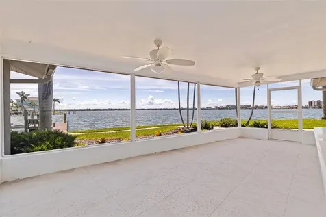 11055 7th Street E Treasure Island FL 33706