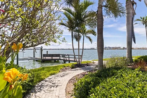11055 7th Street E Treasure Island FL 33706