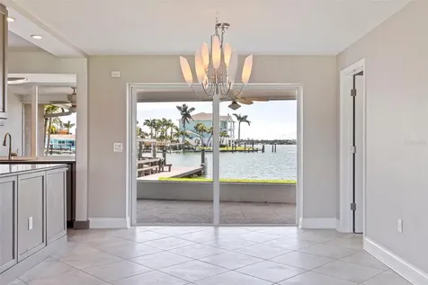 11055 7th Street E Treasure Island FL 33706