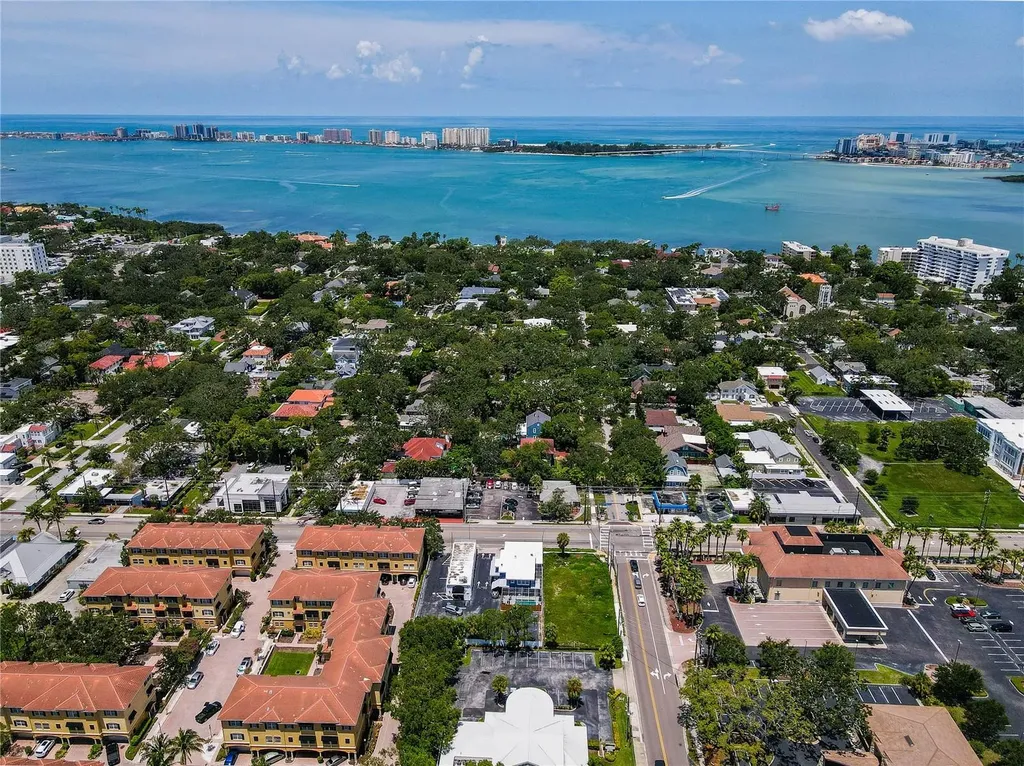 803 S Fort Harrison Avenue Clearwater FL 33756