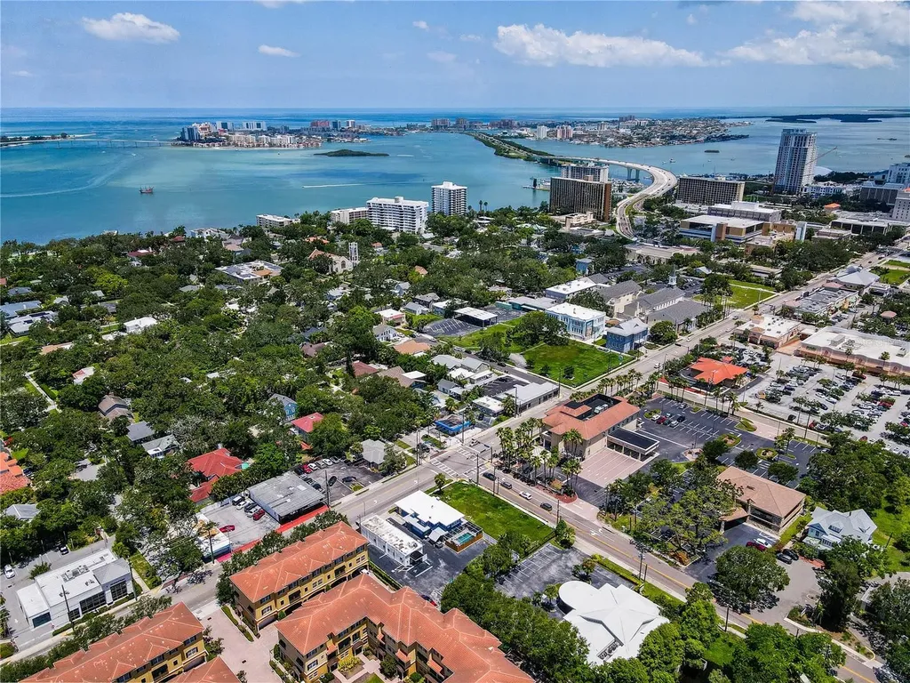 803 S Fort Harrison Avenue Clearwater FL 33756