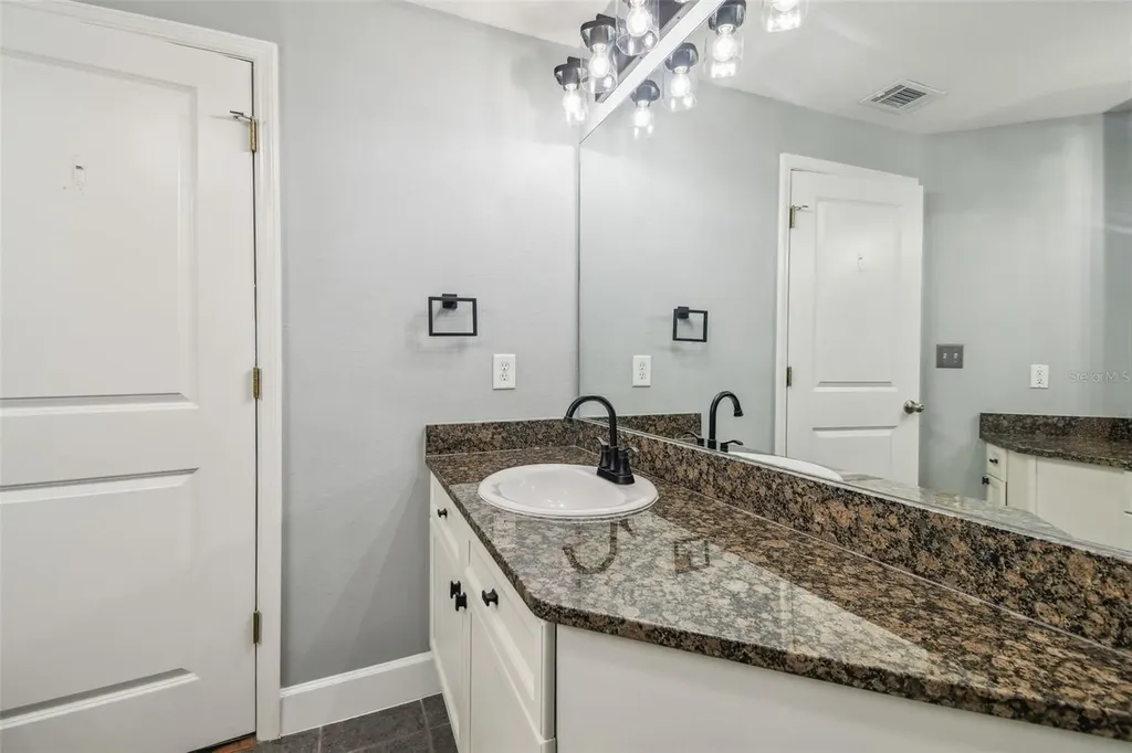 435 S Oregon Avenue Tampa FL 33606