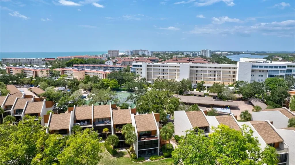 1700 Cove Ii Place Sarasota FL 34242