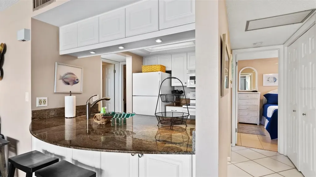 1700 Cove Ii Place Sarasota FL 34242