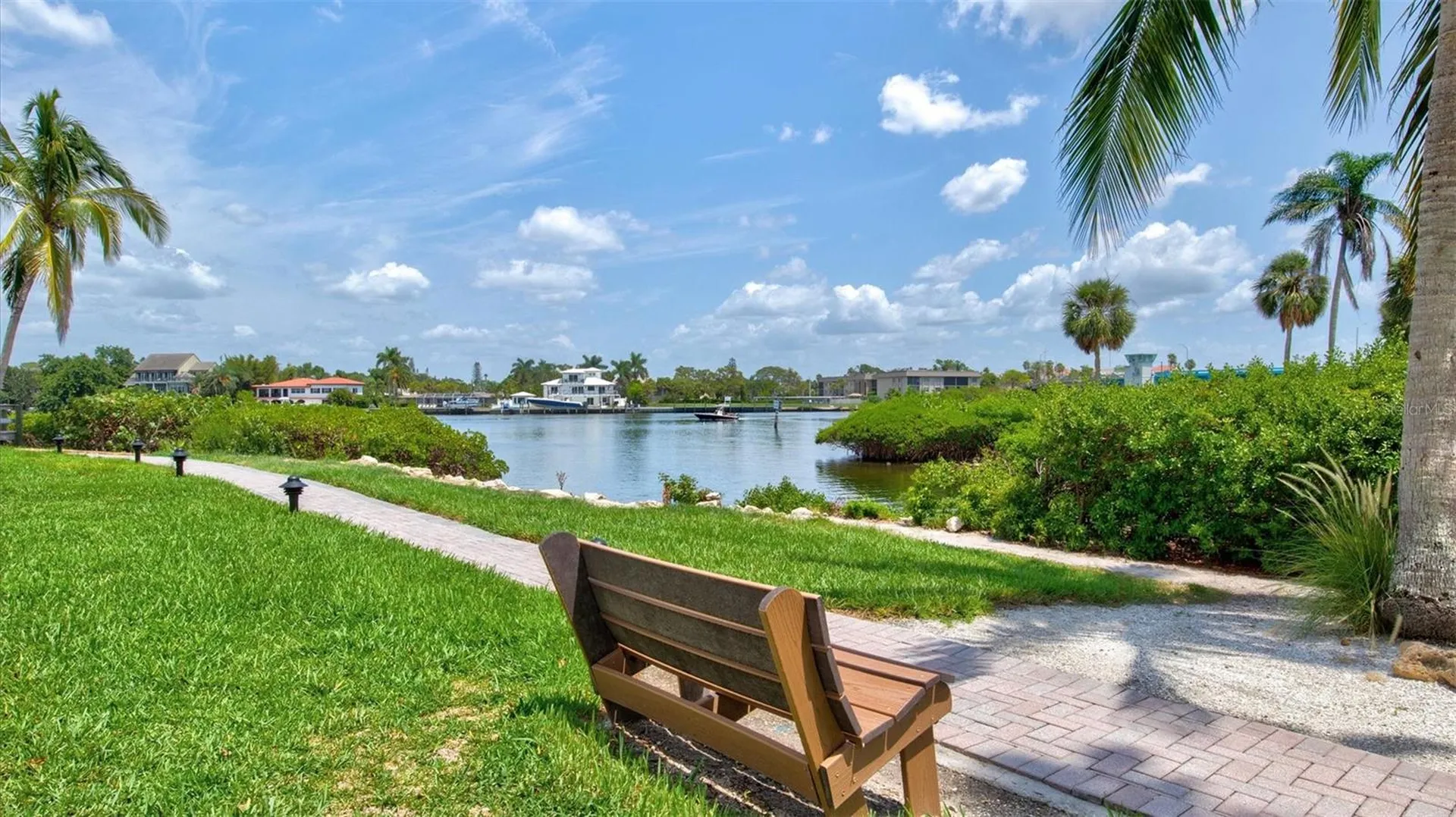 1700 Cove Ii Place Sarasota FL 34242